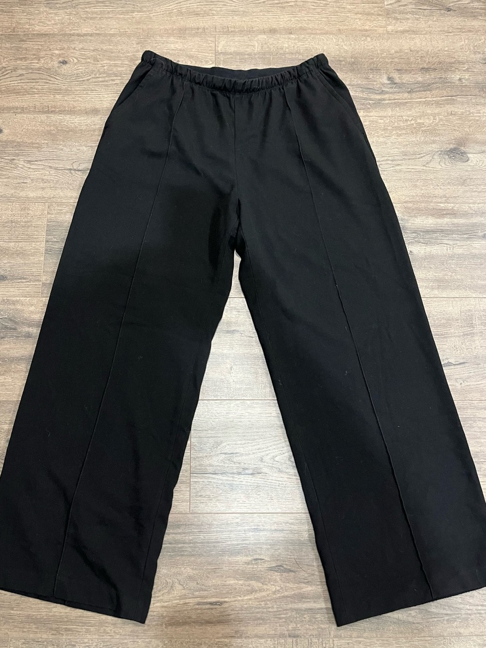 GAP Women's Black Wide-Leg Elastic-Waist Pants